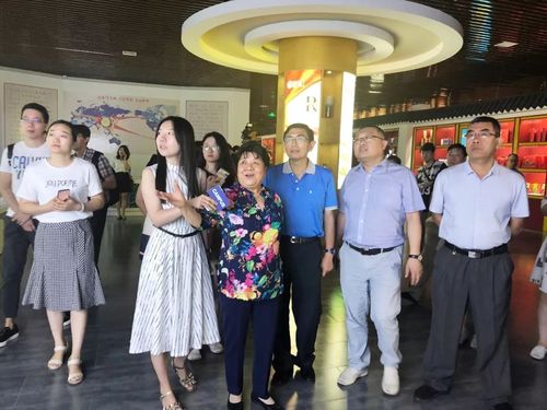 馬大姐弘揚(yáng)中華文化增進(jìn)兩岸交流