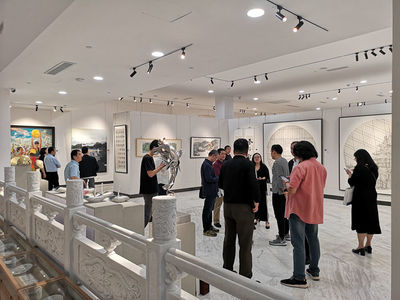 文化點亮世界 逐夢“一帶一路”--2019中國上海“一帶一路”藝術(shù)展開幕